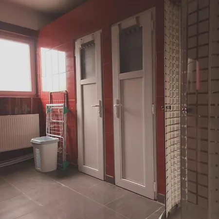 The Nomads Nest - Old Town