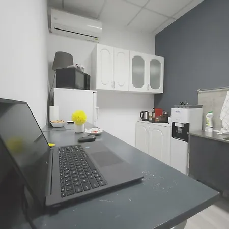 The Nomads Nest - Old Town