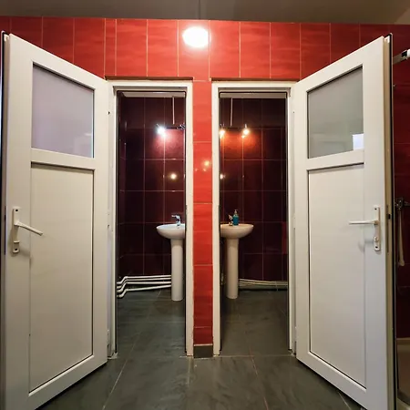 The Nomads Nest - Old Town Bukarest