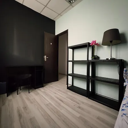 The Nomads Nest - Old Town Bükreş