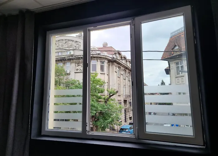 Hostel The Nomads Nest - Old Town