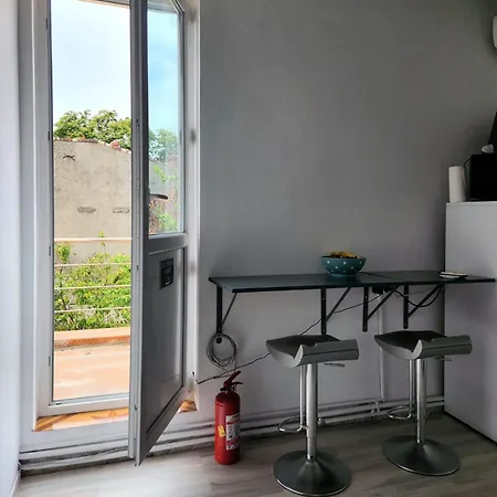 The Nomads Nest - Old Town * Бухарест