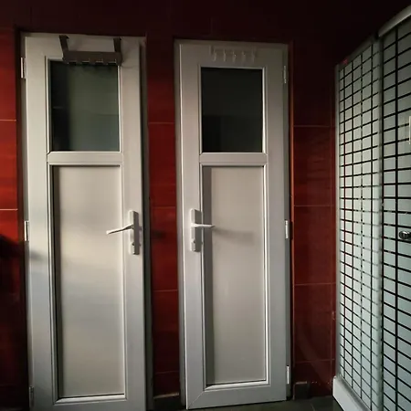 Albergue The Nomads Nest - Old Town